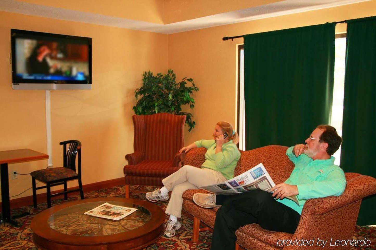 Hampton Inn Saint Augustine-I-95 객실 사진